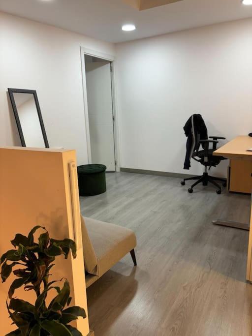 The Special Loft Plaza Castilla Madrid Exterior photo