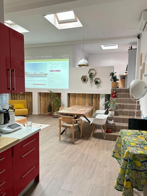 The Special Loft Plaza Castilla Madrid Exterior photo